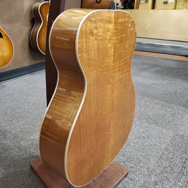 Boucher Grande Reserve Studio OM Hybrid Torrified Maple AAAA Adirondak Spruce Acoustic Guitar w/Case - GRSG61T