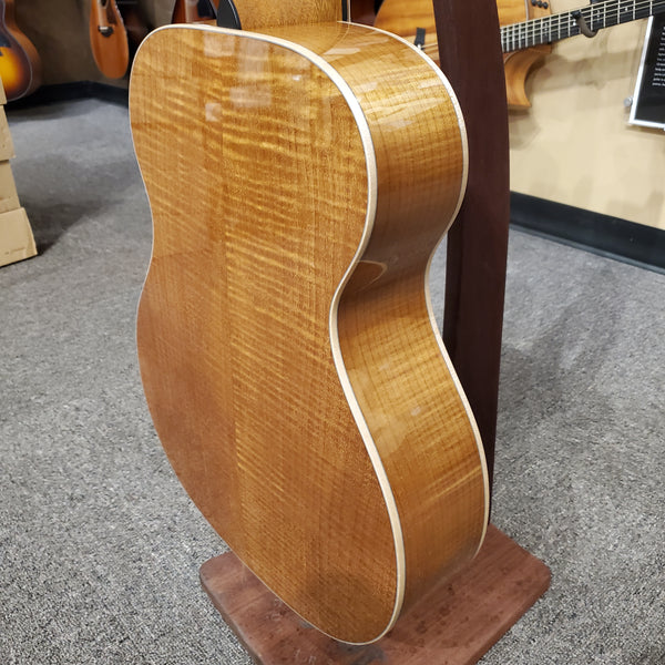 Boucher Grande Reserve Studio OM Hybrid Torrified Maple AAAA Adirondak Spruce Acoustic Guitar w/Case - GRSG61T