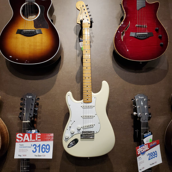 USED SPECIAL! - Fender USA Jimi Hendrix Artist Signature Tribute Stratocaster Electric Guitar in Olympic White w/Case - USDJIMITRIBUTE