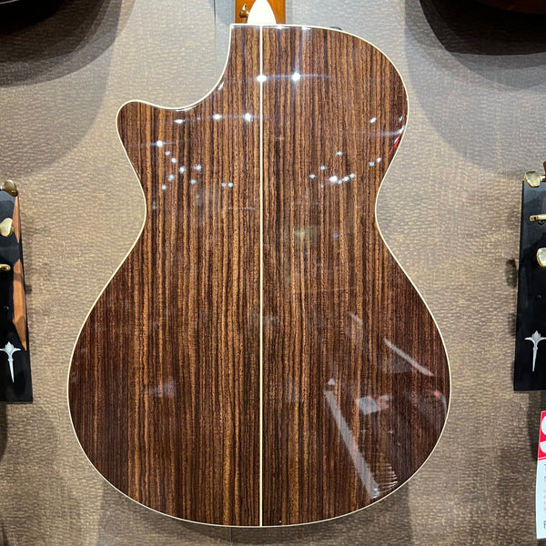 USED SPECIAL! Taylor 812CE12FRETDLX 12 Fret Deluxe Cutaway Acoustic Electric Spruce Top Rosewood Back Armrest w/Case - USD812CE12FDLX