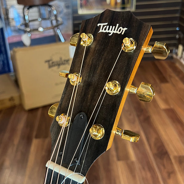 USED SPECIAL! Taylor Grand Auditorium Cutaway Acoustic Electric in Sunburst w/Hardshell Case - USD214CESBDLX