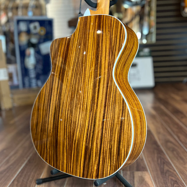 USED SPECIAL! Taylor Grand Auditorium Cutaway Acoustic Electric in Sunburst w/Hardshell Case - USD214CESBDLX