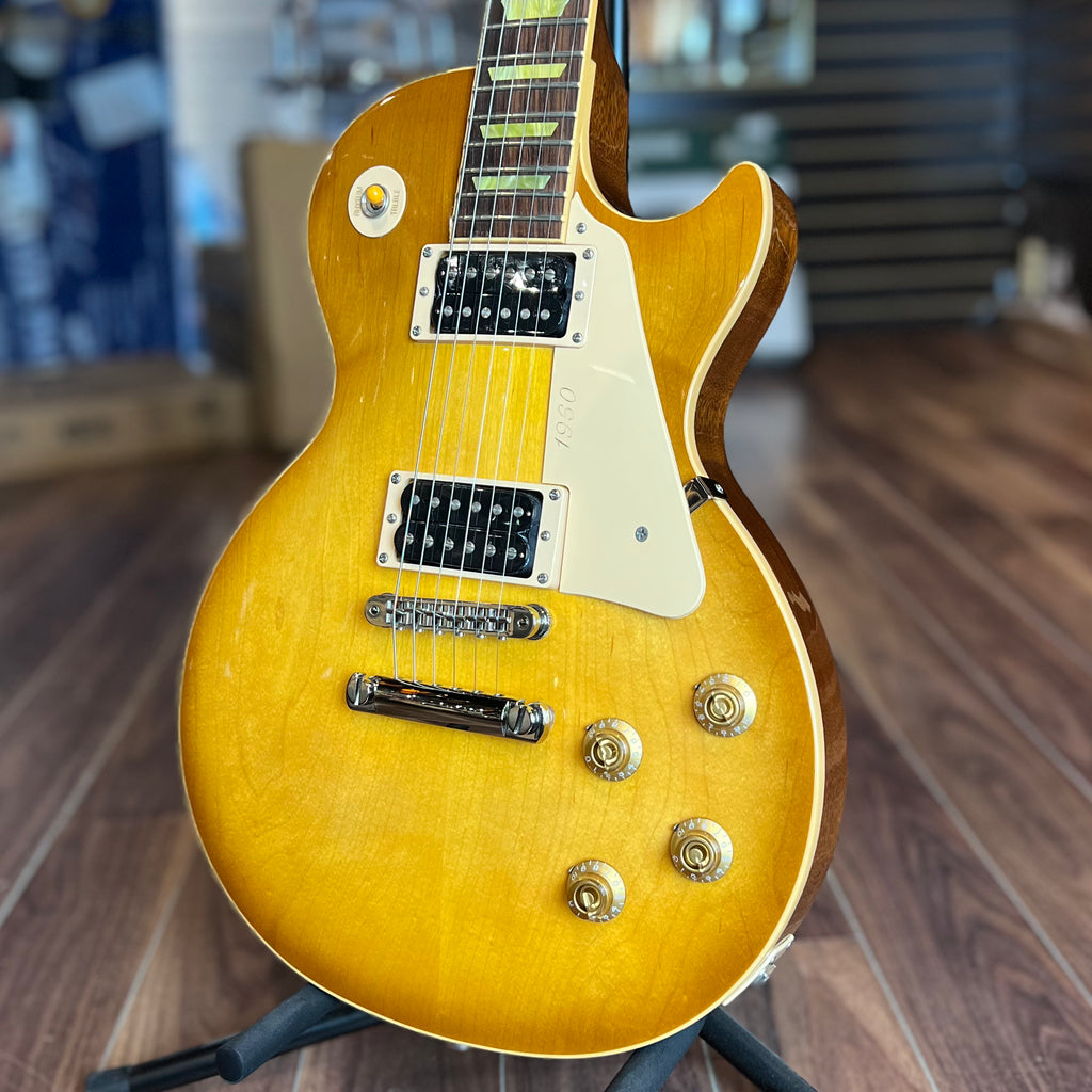 USED SPECIAL! Gibson 2008 Les Paul Classic Electric Guitar in Honeyburst w/Case - USDCS00HBNH
