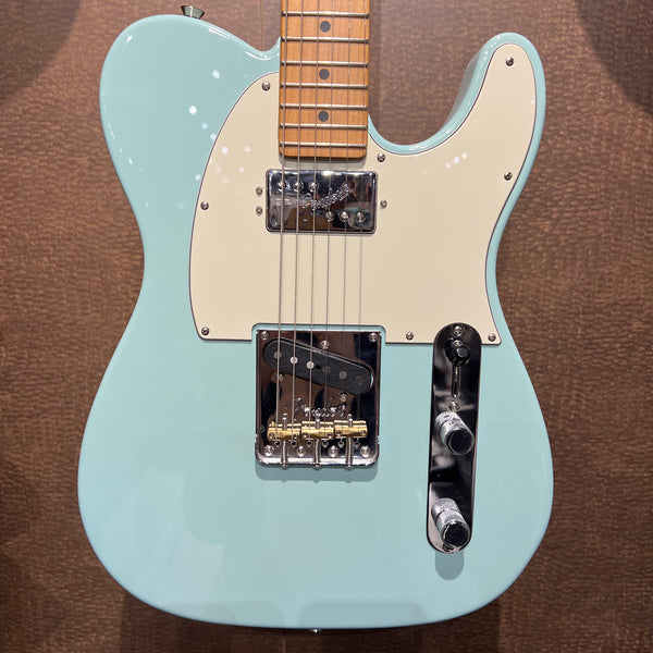 USED SPECIAL! Fender 2019 Limited Edition American Professional Telecaster Roasted Maple Neck in Daphne Blue w/Case - USDAMPROTELE