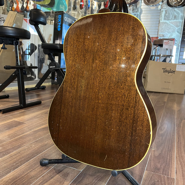 USED SPECIAL! Gibson 1966 B-25 Acoustic Guitar in Cherry Burst w/Case - USDB25