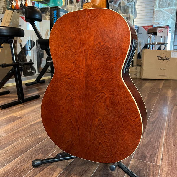 USED SPECIAL! La Patrie Etude Acoustic Electric Classical Guitar w/Gig Bag - USDETUDE