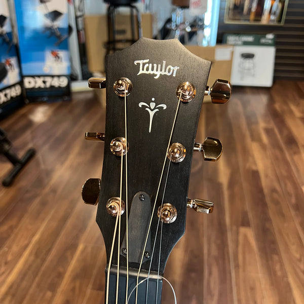 USED SPECIAL! Taylor 2022 722ce Grand Concert Select Koa Acoustic Electric w/Case - USD722CE