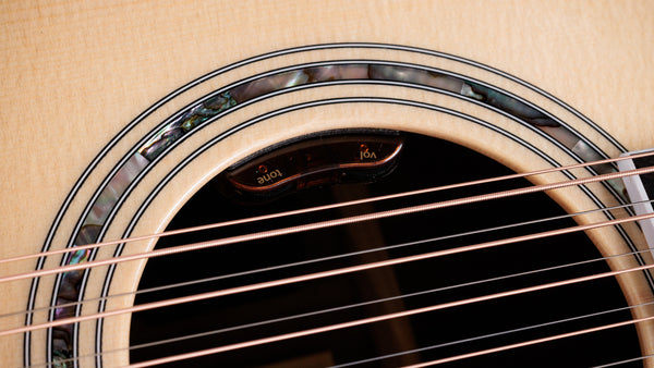 Taylor Jumbo 815e Legacy Acoustic Electric Sitka Spruce Top Indian Rosewood Back and Sides with Case - 815ELEGACY