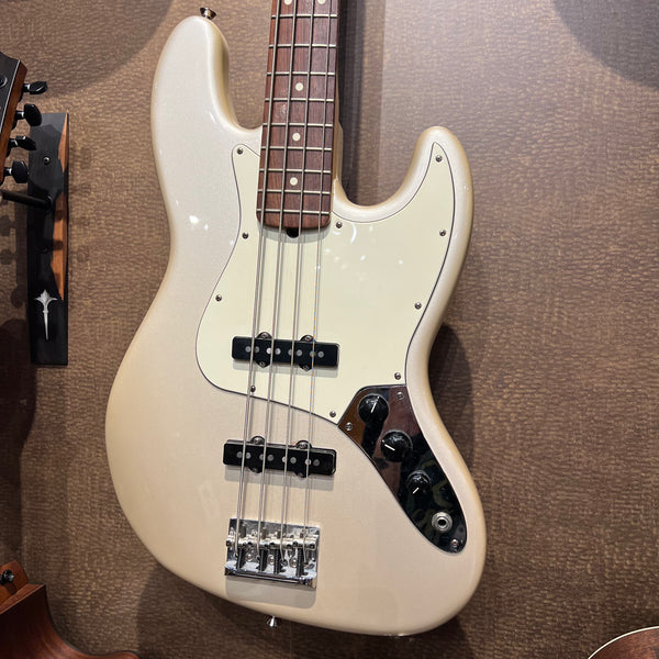 USED SPECIAL! Fender 2008 American Standard Jazz Electric Bass Rosewood in Blizzard Pearl w/Case - USDAMSTDJAZBASS