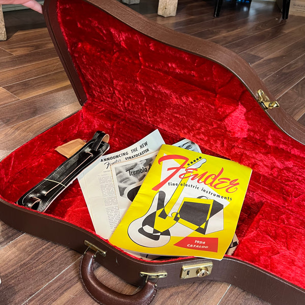 USED SPECIAL! Fender 1994 40th Anniversary 1954 Reissue Stratocaster Electric Guitar w/2 Cases - USD1994STRAT