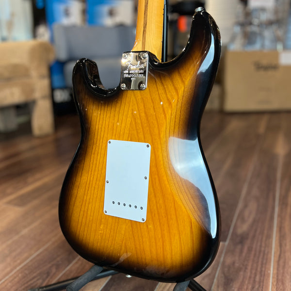 USED SPECIAL! Fender 1994 40th Anniversary 1954 Reissue Stratocaster Electric Guitar w/2 Cases - USD1994STRAT