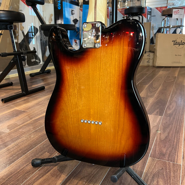 USED SPECIAL! Fender 2022 Player Telecaster Electric Guitar Maple in 3-Color Sunburst - USDMEXITELE