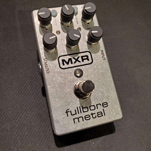 USED SPECIAL! - MXR M116 Fullbore Metal Distortion Effects Pedal - USDM116