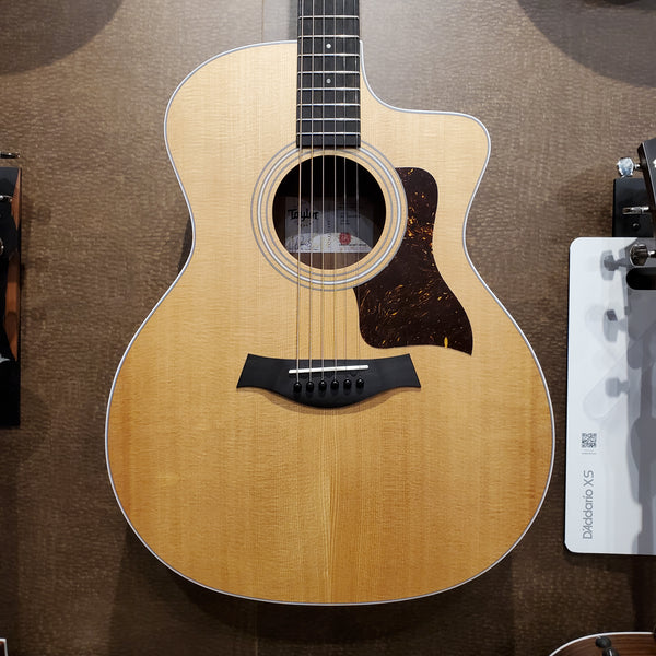 Taylor Grand Auditorium Cutaway Spruce Top Layered Walnut Back & Sides Acoustic Electric - 214CE