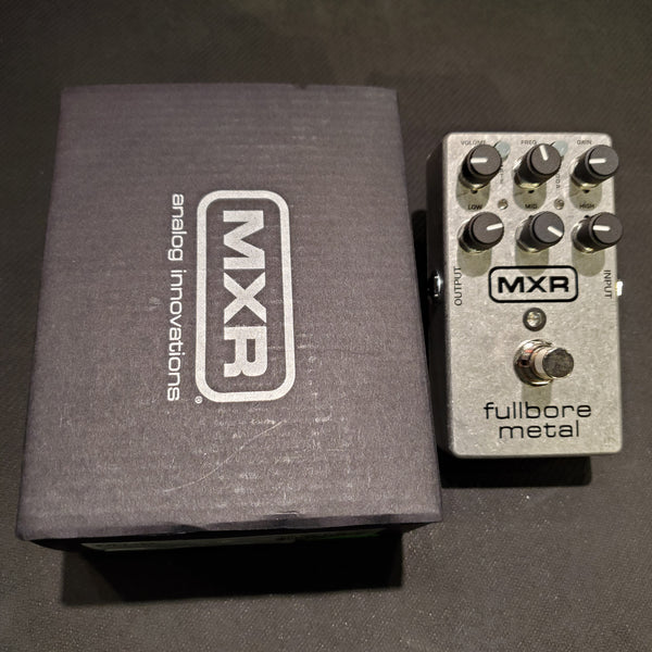 USED SPECIAL! - MXR M116 Fullbore Metal Distortion Effects Pedal - USDM116