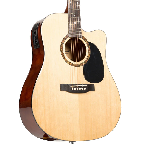 Beaver Creek BCTD101CE Dreadnought Cutaway Acoustic Electric in Natural